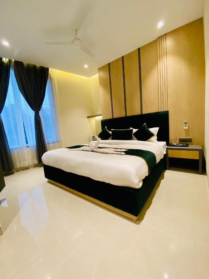 Hotel 51 Amritsar Exterior photo